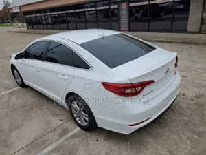 Hyundai Sonata 2015 Blanc cassé