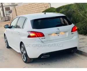 PEUGEOT 308 2015 Blanc cassé