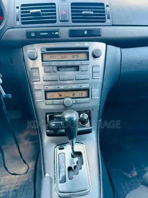 Toyota Avensis 2.0 D-4D 2005 Autre