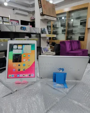 New Apple iPad mini 6 128 GB Autre