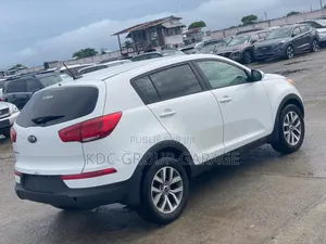 Kia Sportage 2016 Blanc cassé