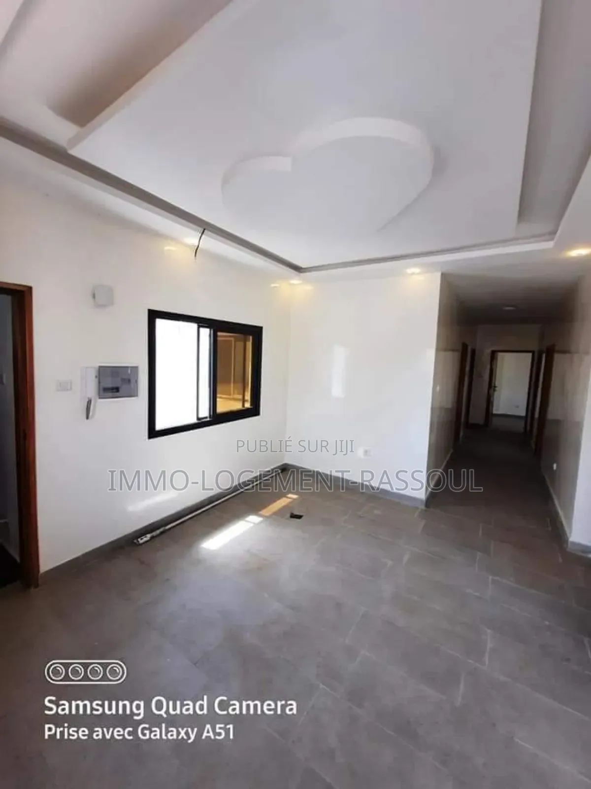 3chbre Appartement dans , Ouakam à Louer