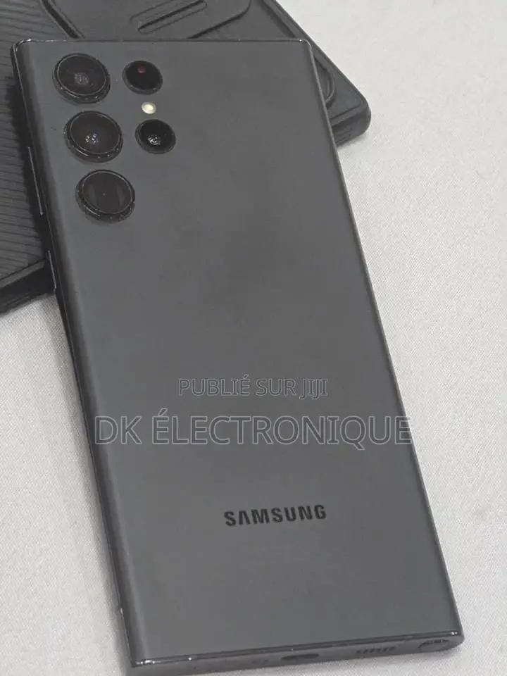 New Samsung Galaxy S22 Ultra 5G 256 GB Noir