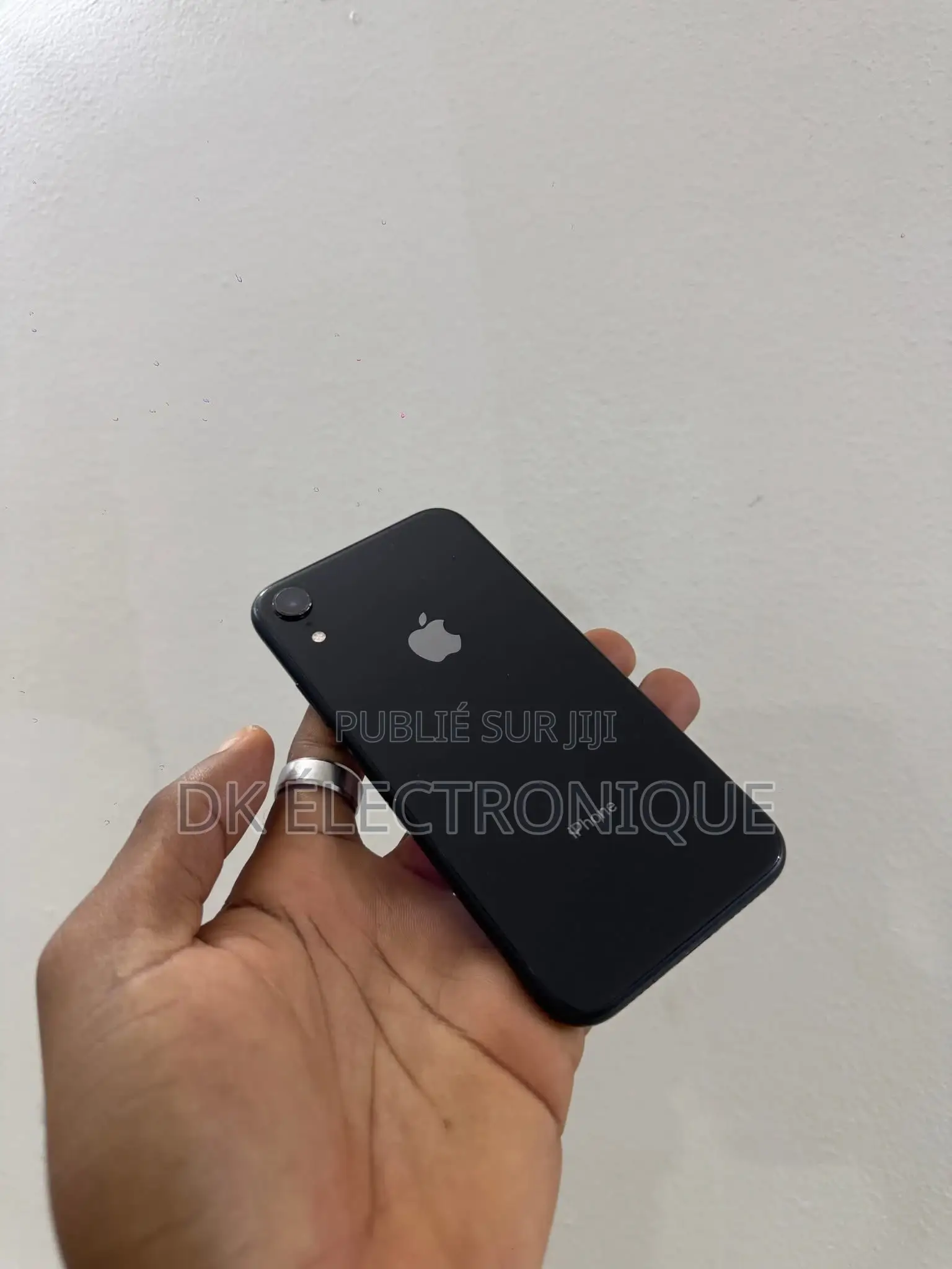 Apple iPhone XR 64 GB Noir