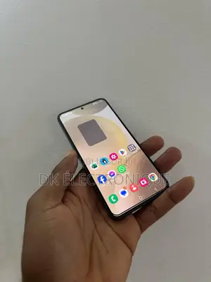 New Samsung Galaxy S24 128 GB Noir