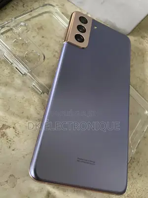 Photo - New Samsung Galaxy S21+ 5G 128 GB Violet