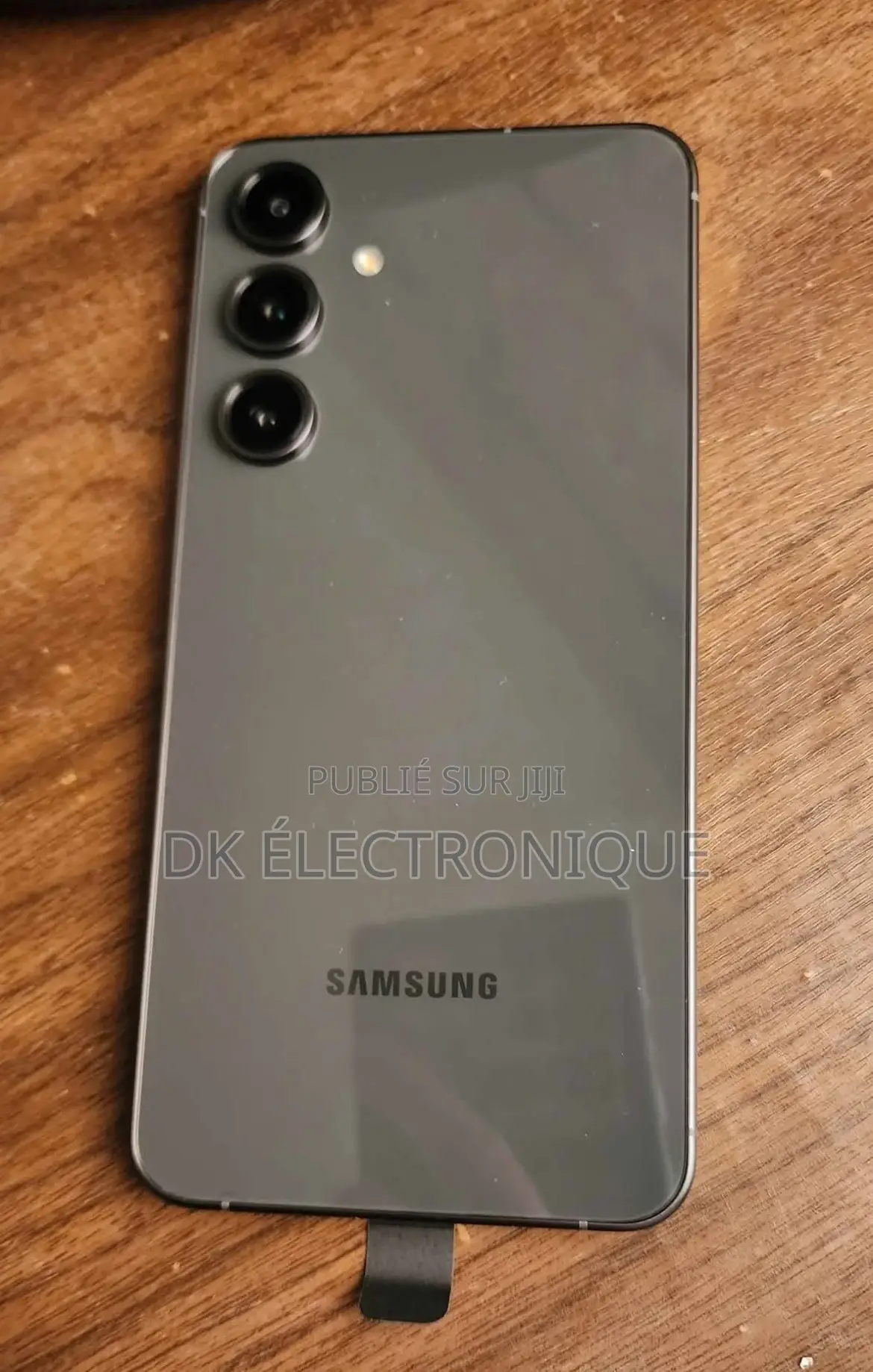 New Samsung Galaxy S24 FE 128 GB Noir