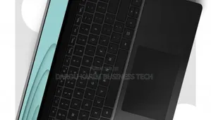 New Microsoft Surface Laptop 3 16GB Intel Core I7 SSD 256GB