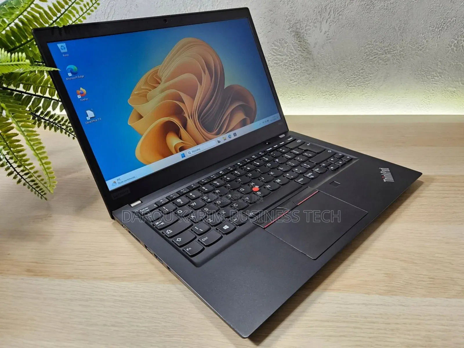 New Lenovo ThinkPad T495s 16GB AMD Ryzen 7 SSD 512GB
