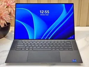 New Ordinateur Portable Dell XPS 15 9530 32GB Intel Core I7 SSD 512GB