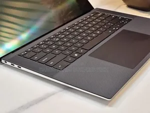 New Ordinateur Portable Dell XPS 15 9530 32GB Intel Core I7 SSD 512GB