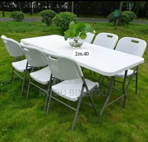 Table Dressage Plus 6 Chaises