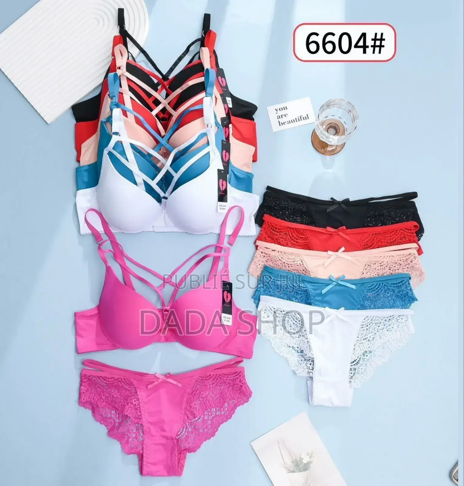 Ensemble Silip Soutien Très Joli Et Classe