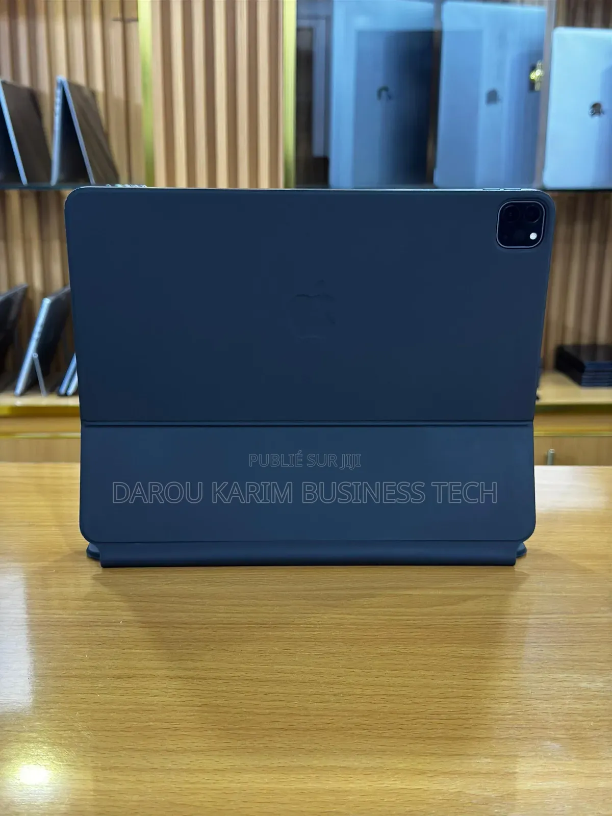 New Apple iPad Pro 12.9 (2022) 256 GO Autre