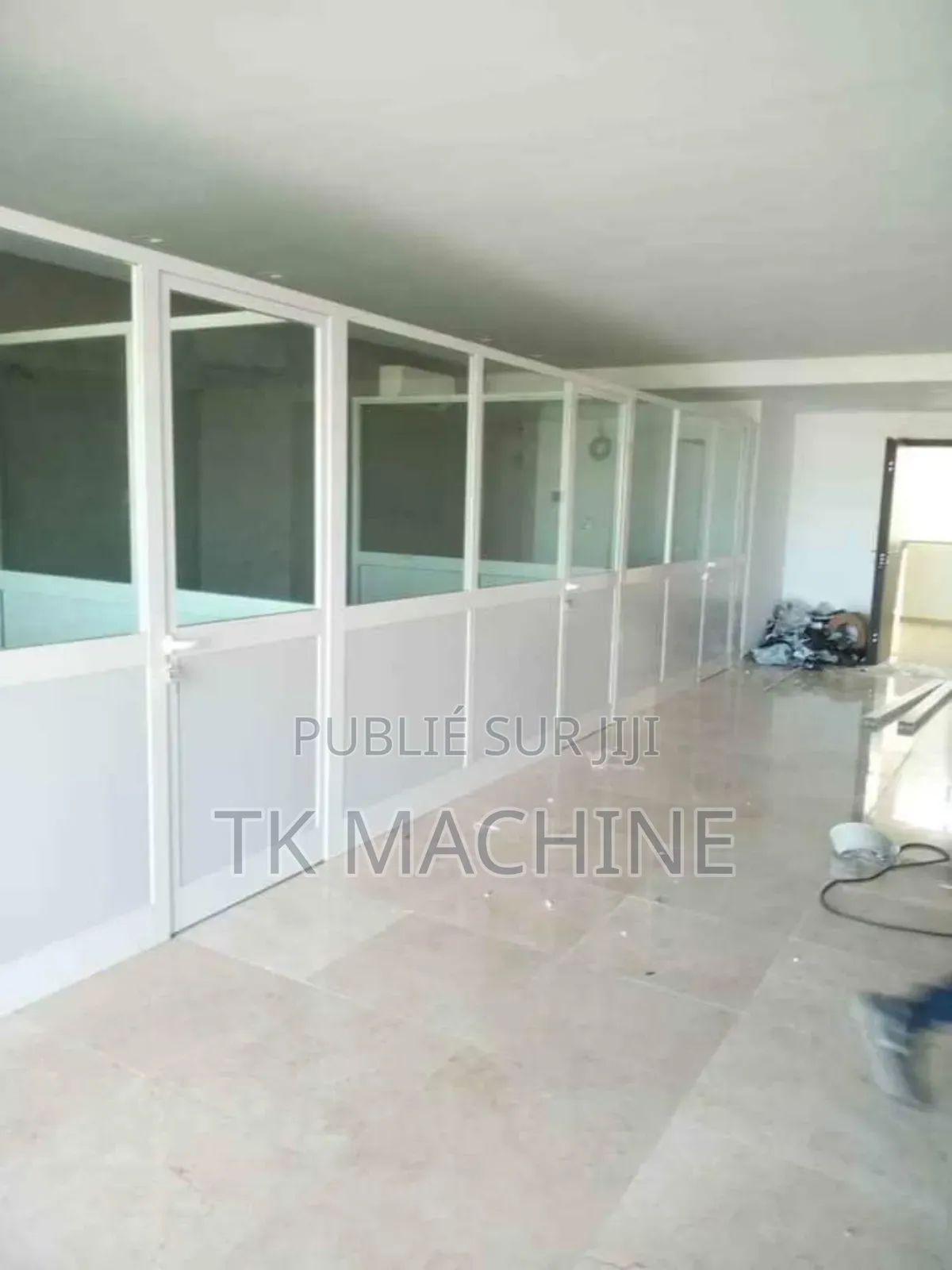 Matériel De Camber Et De Salon