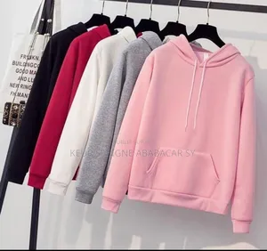 Photo - Pull Avec Capuchon