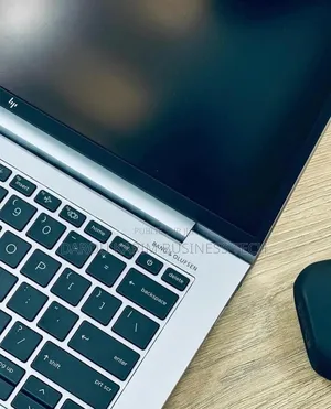 New HP ZBook Firefly 14 G7 16GB Intel Core I5 SSD 512GB