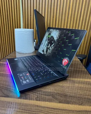 New Ordinateur Portable MSI GE66 Raider 32GB Intel Core I7 SSD 512GB