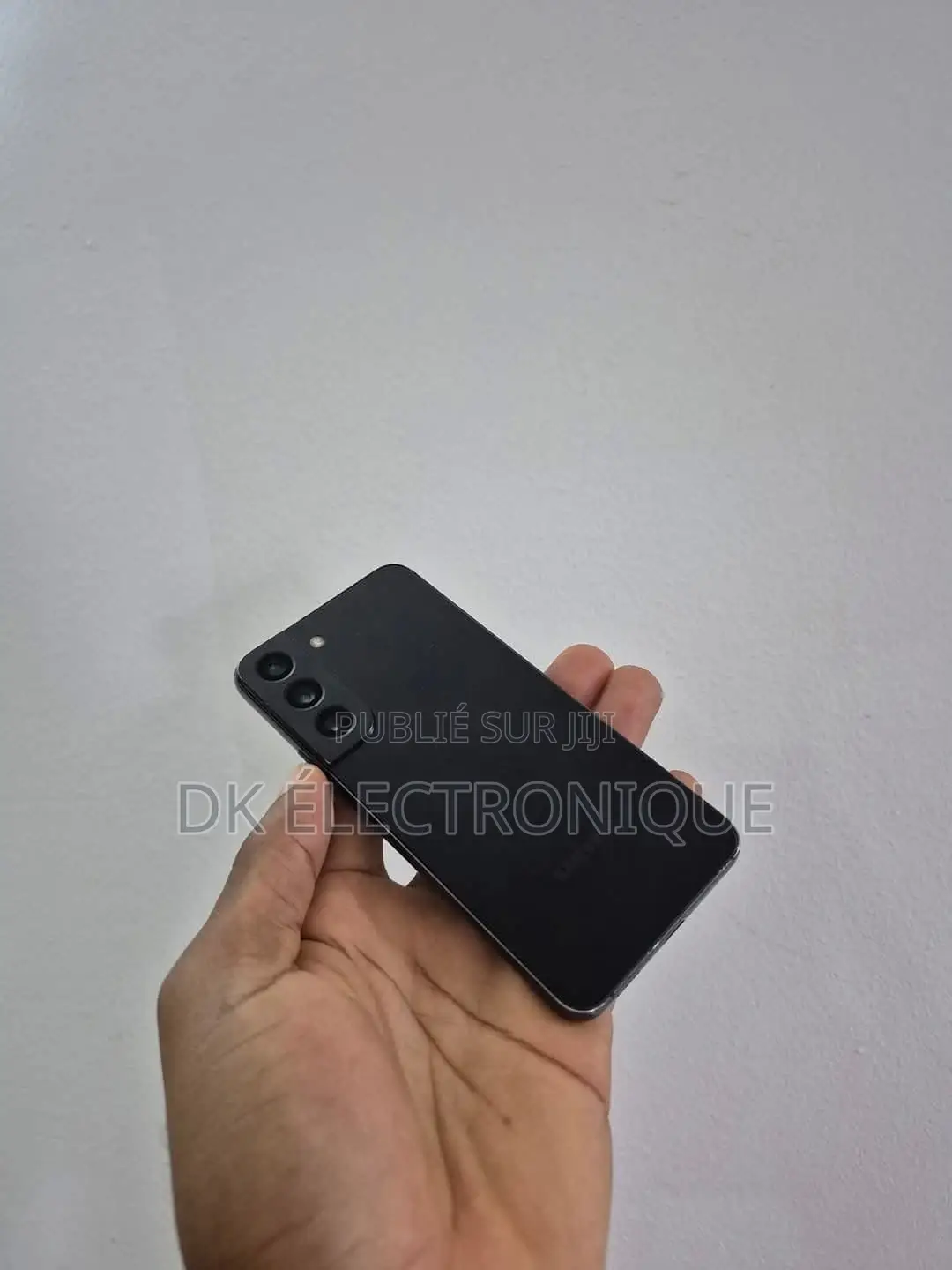 New Samsung Galaxy S22 5G 256 GB Noir