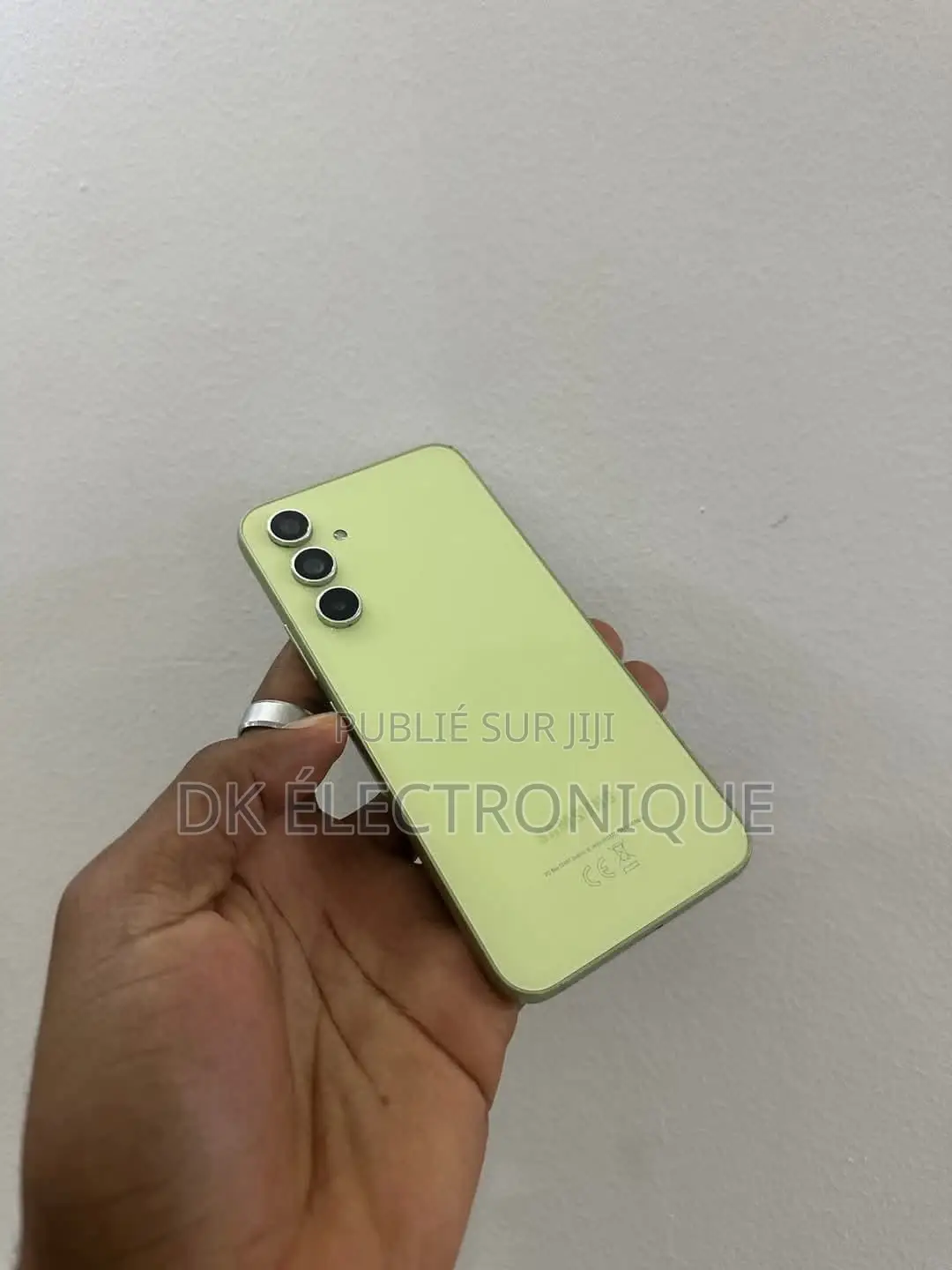 New Samsung Galaxy A54 5G 128 GB Jaune