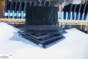 New Lenovo ThinkPad Yoga 8GB Intel Core I5 SSD 256GB