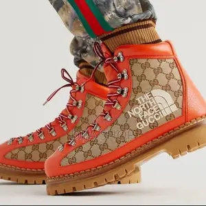 Photo - Guggi X the North Face Guggi Disponible 40;41;42;43;44,45