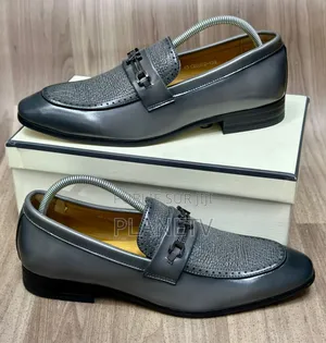 Chaussures en Cuir Italien Disponible TDS