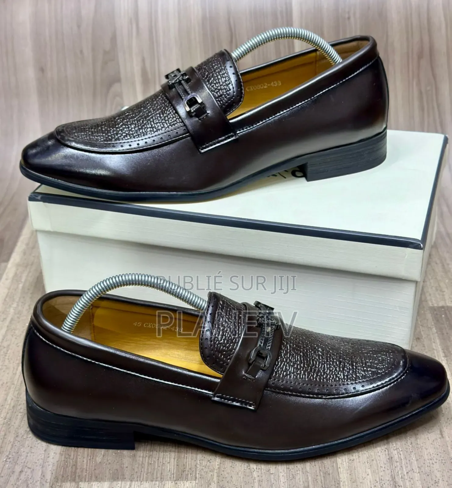 Chaussures en Cuir Italien Disponible TDS