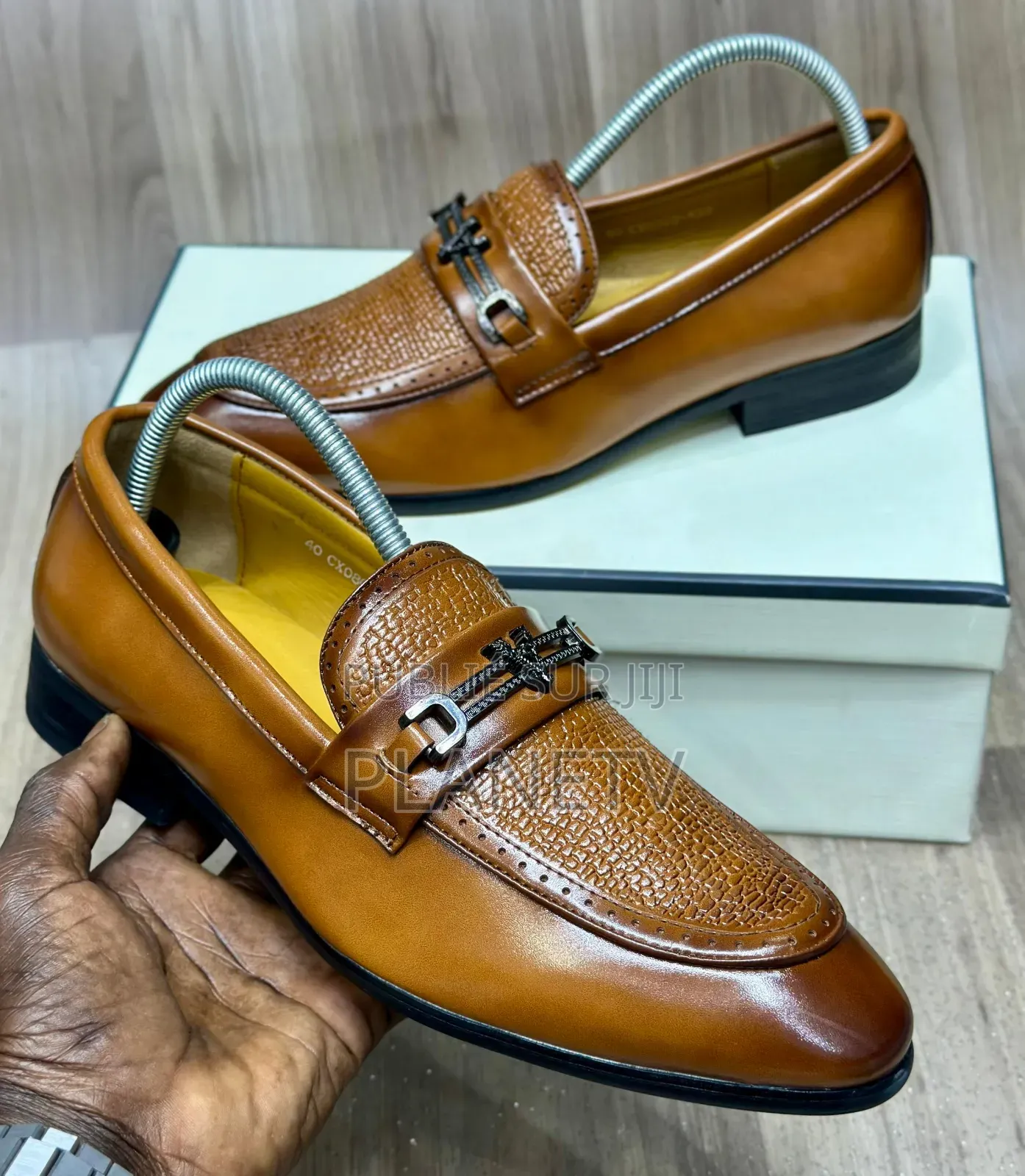Chaussures en Cuir Italien Disponible TDS