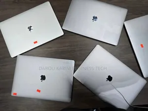 New Apple MacBook Pro 2017 16GB Intel Core I7 SSD 512GB