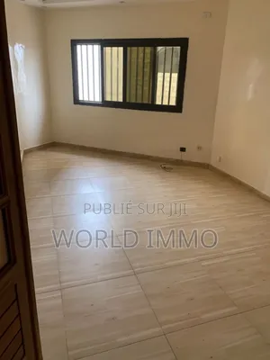 1chbre Appartement dans L'Envi, Almadies à Louer