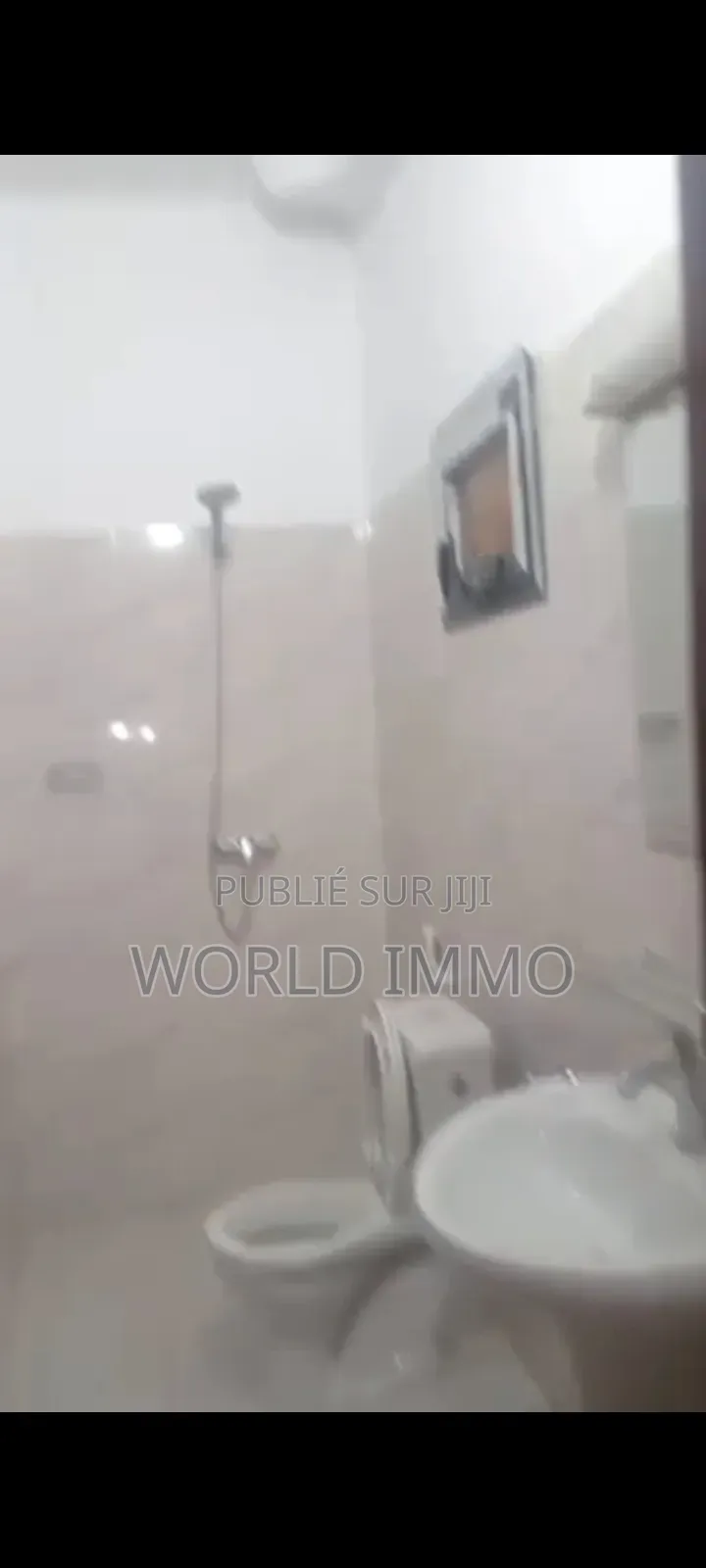 3chbre Appartement dans L'Espace, Almadies à Louer