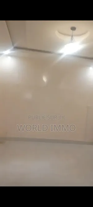 3chbre Appartement dans L'Espace, Almadies à Louer