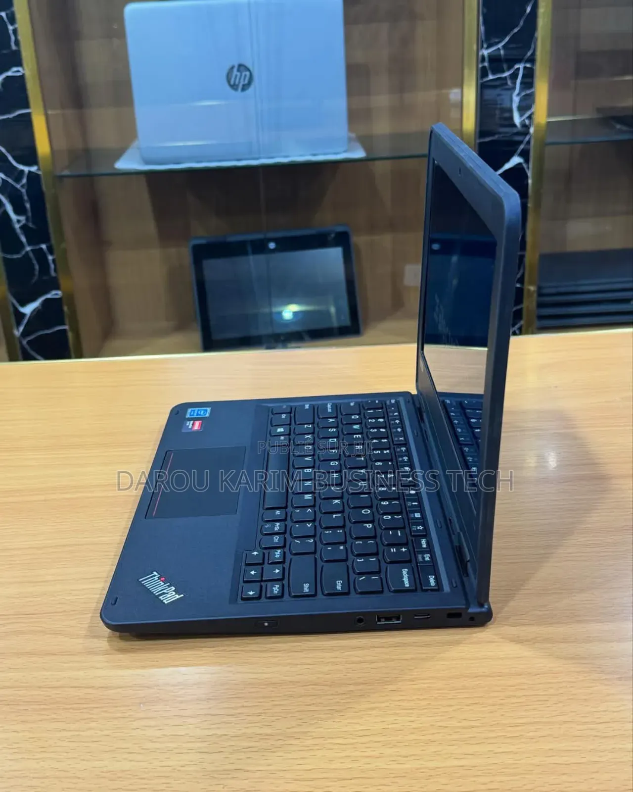 Ordinateur Portable Lenovo ThinkPad 11e 4GB Intel Celeron SSD 128GB