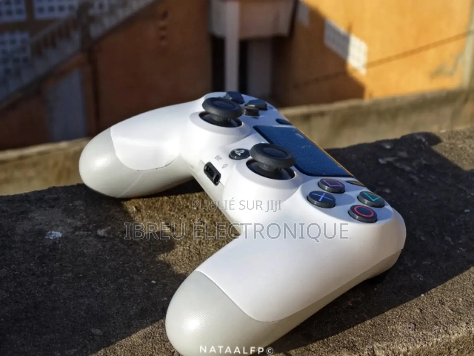 Manette PS4 Neuf Très Stylé Et Puissant