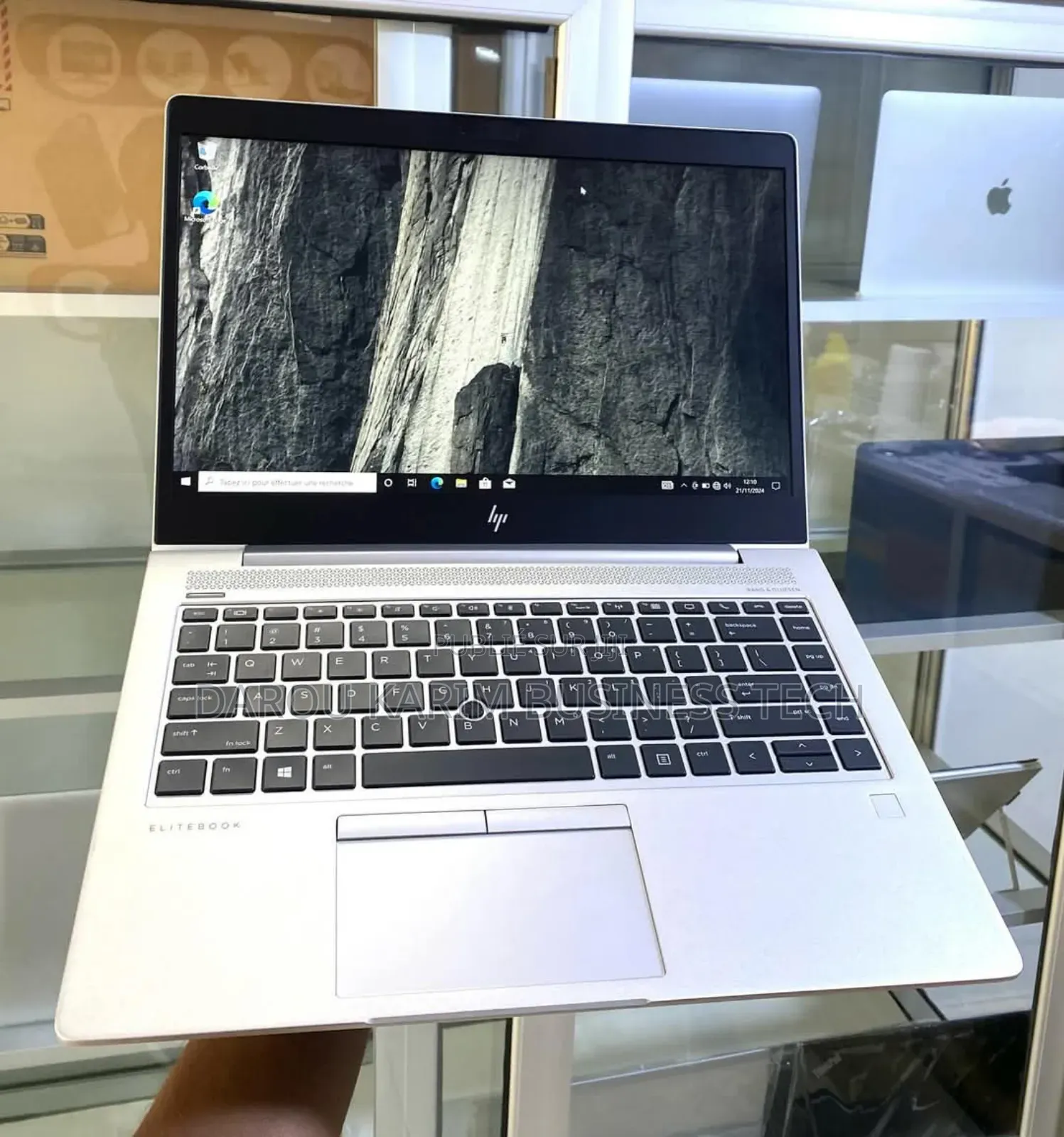 New Ordinateur Portable HP MT44 8GB AMD Ryzen 3 SSD 256GB