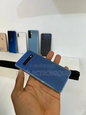 Photo - Samsung Galaxy S10 128 GB Noir