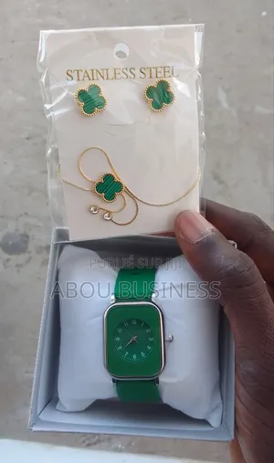 Photo - Montre Collier Boucle d'Oreille (Boite Offert)