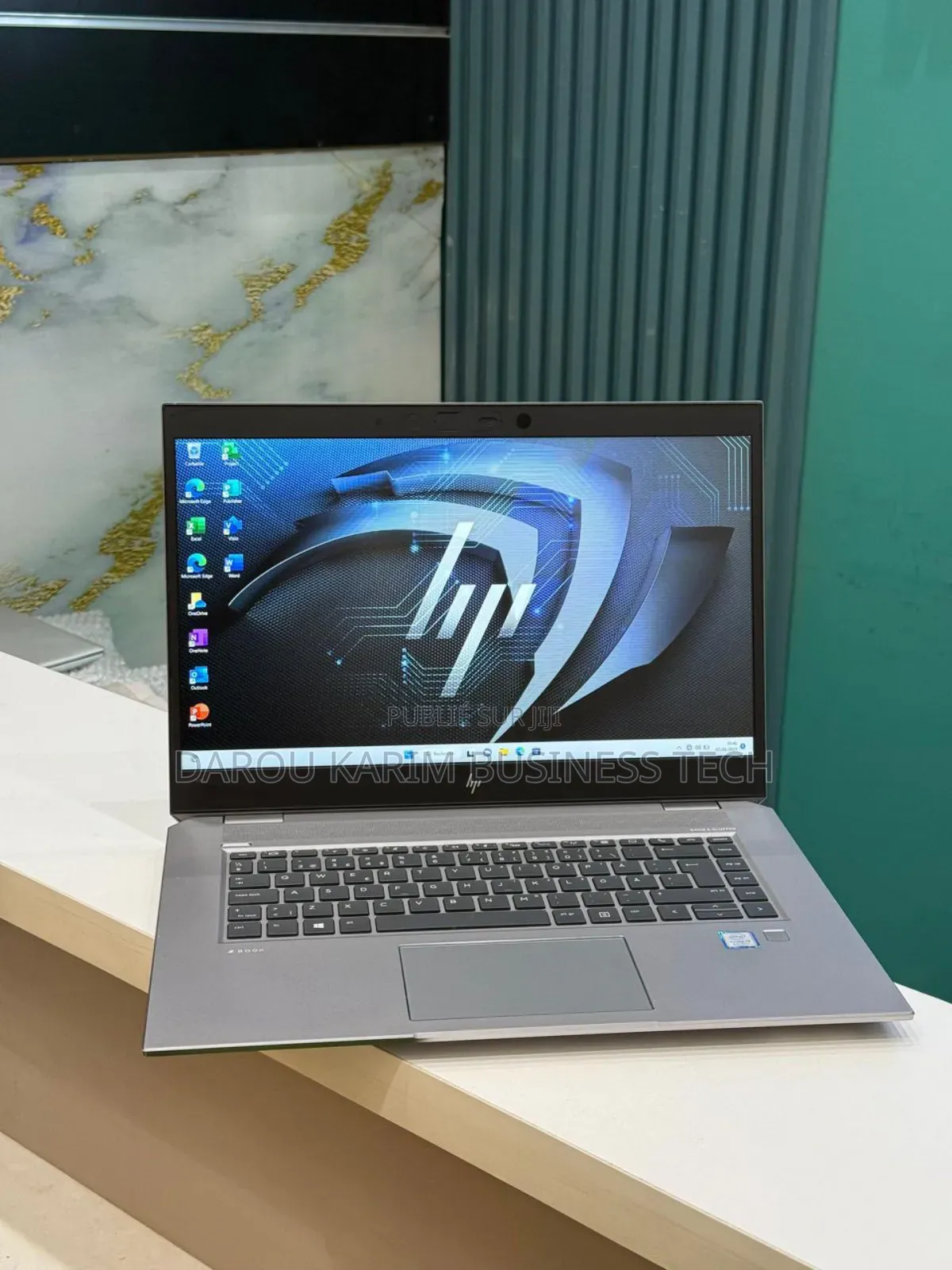 New HP ZBook Studio G5 32GB Intel Core I9 SSD 512GB