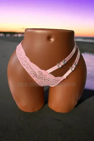 Photo - Sexy Slips Dentelles * *Calvin Klean* (C.K) ,