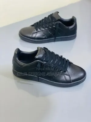 Photo - Chaussures Fermé Adidas