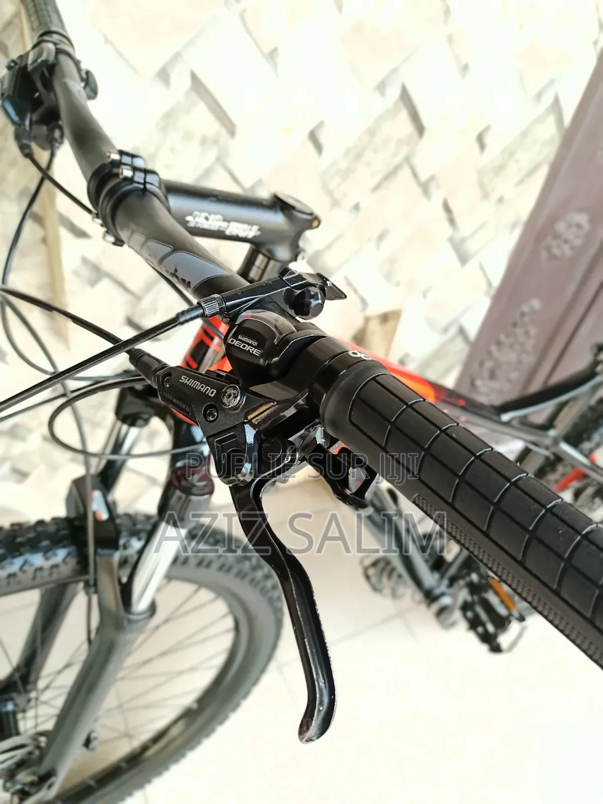 Vélo VTT California Burbank 