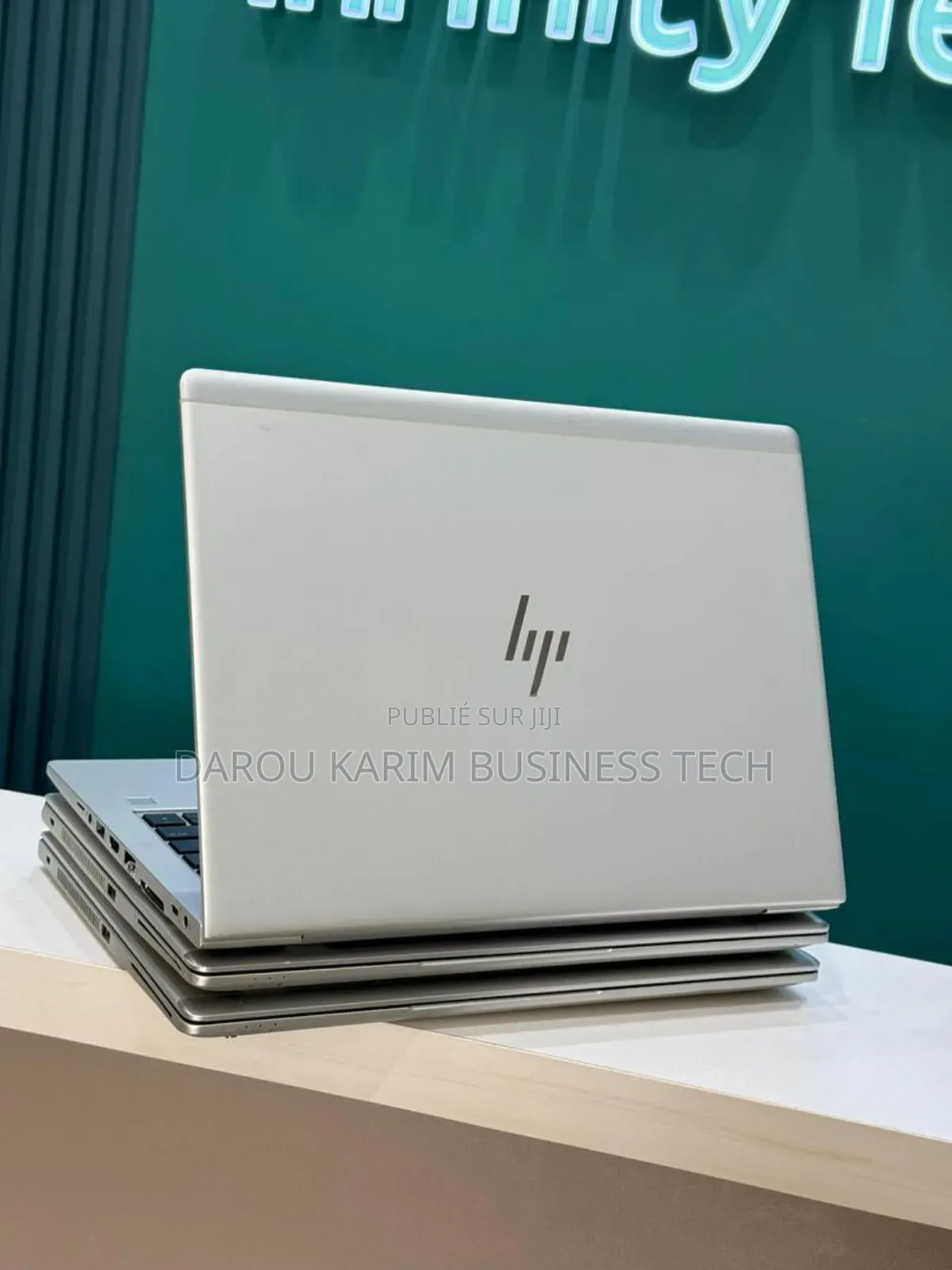 New Ordinateur Portable HP EliteBook 745 G6 16GB AMD Ryzen 3 SSD 256GB