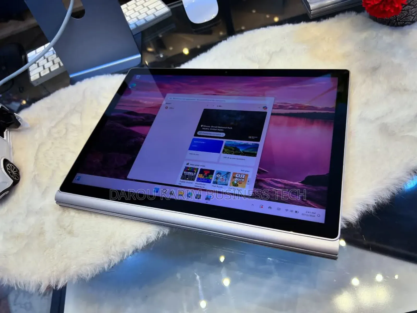 New Microsoft Surface Book 8GB Intel Core I7 SSD 256GB