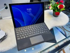 New Microsoft Surface Laptop 5 8GB Intel Core I5 SSD 256GB