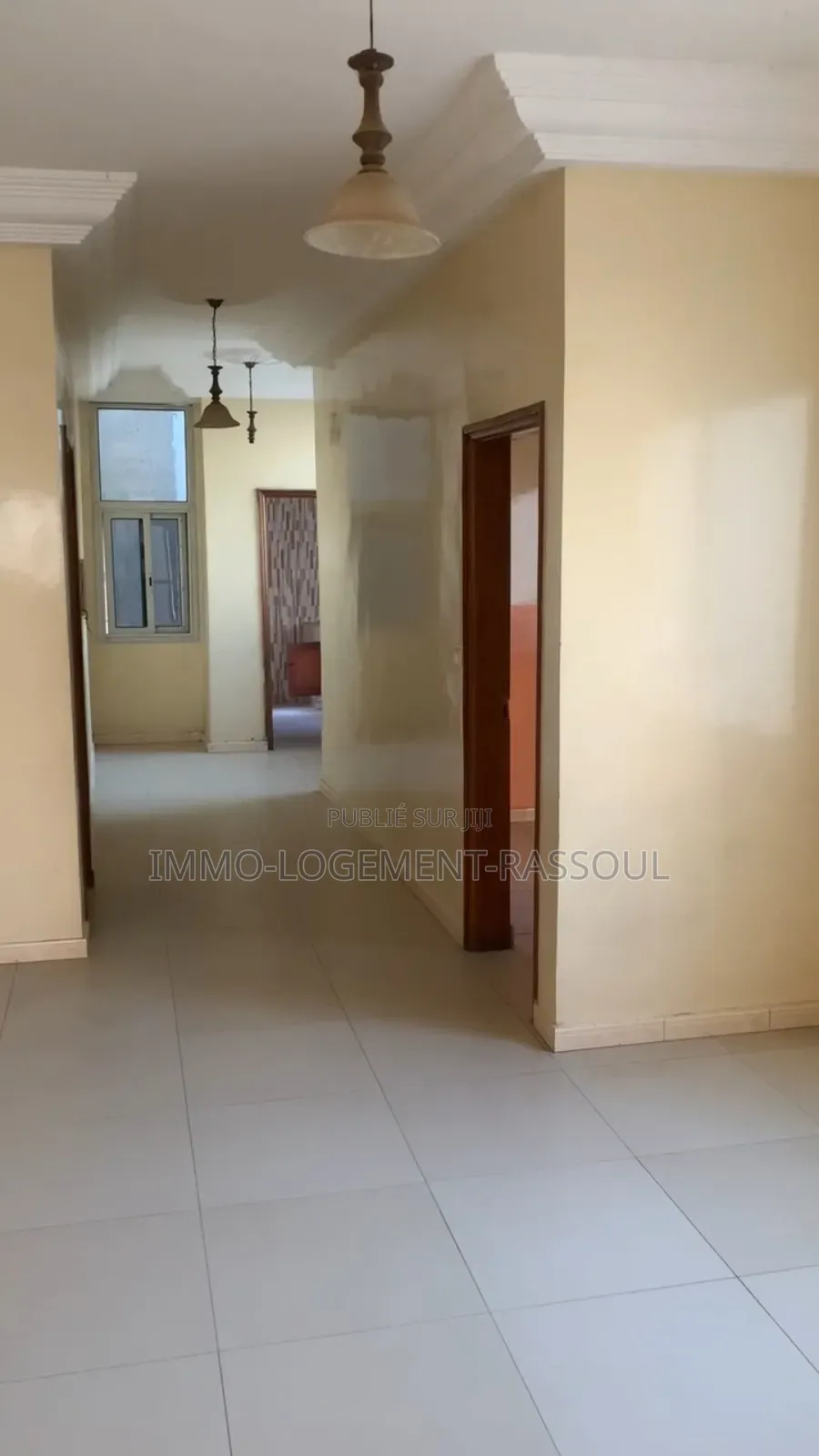 3chbre Appartement dans , Yoff à Louer