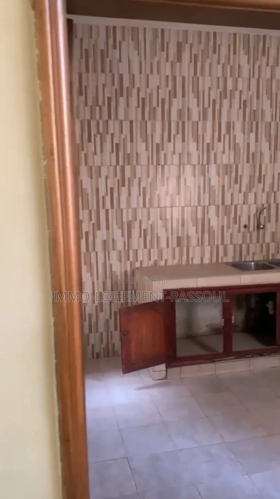 3chbre Appartement dans , Yoff à Louer
