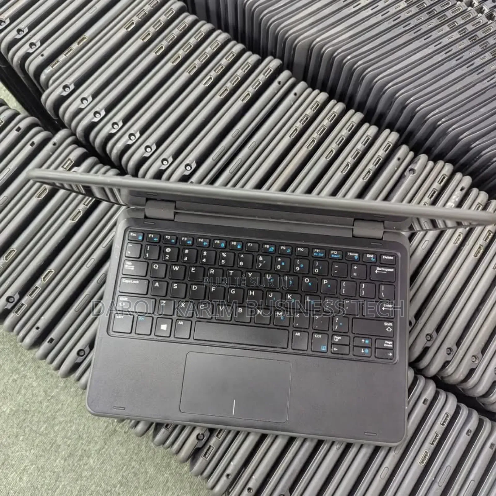 New Ordinateur Portable Dell Latitude 3189 4GB Intel Celeron SSD 256GB