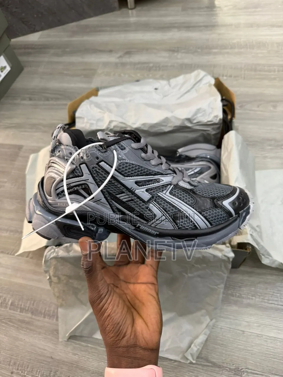 Balenciaga Originale Kd