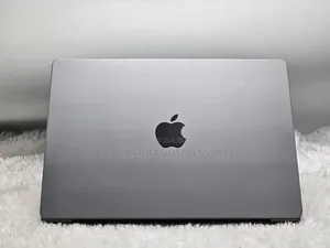 New Ordinateur Portable Apple MacBook Pro 2021 M1 16GB Apple M1 SSD 1T